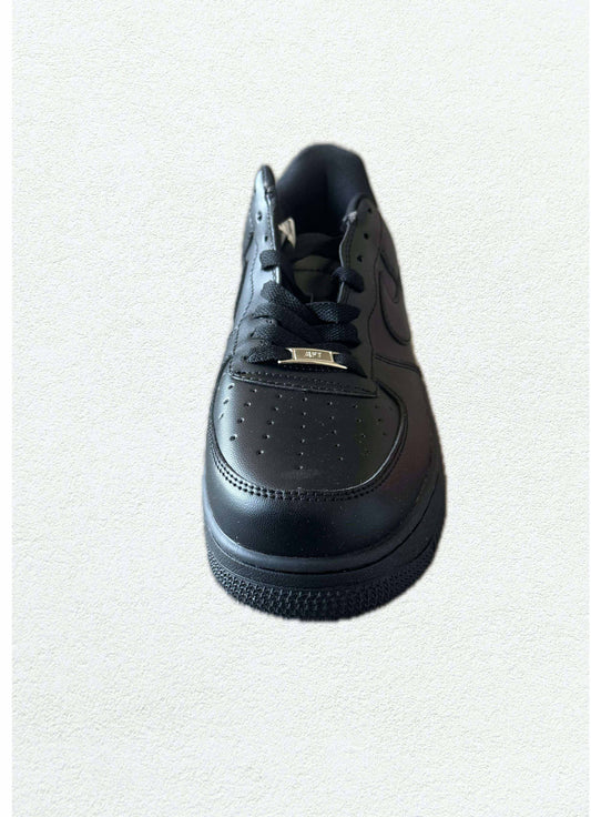 BRAND NEW SNEAKERS
